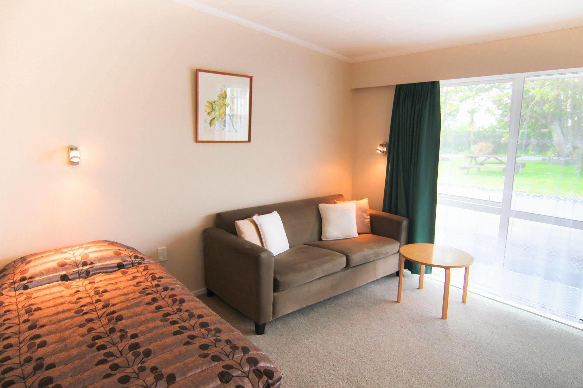 Broadway Lodge Motel Stratford Buitenkant foto